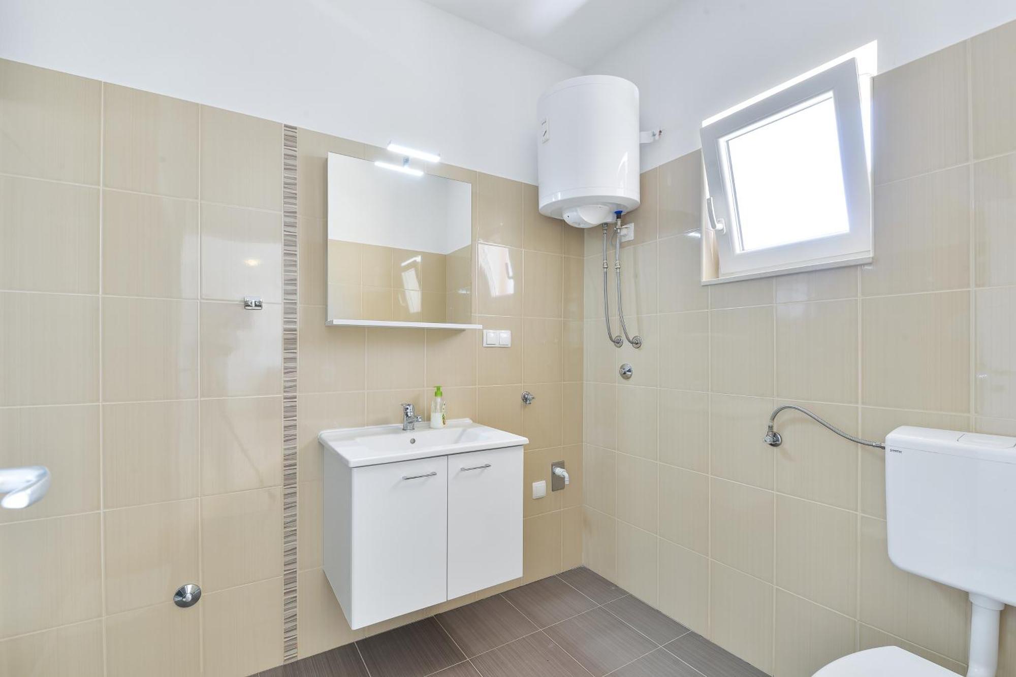 Apartments By The Sea Nin, Zadar - 13172 Rom bilde