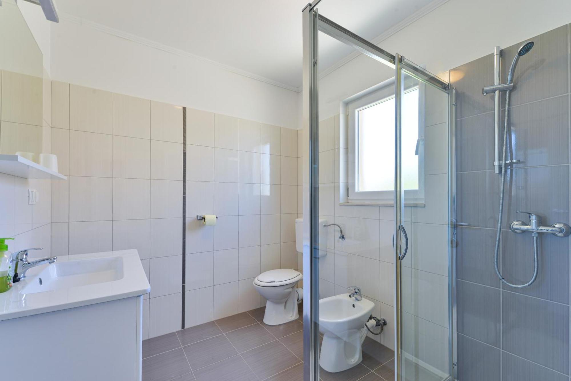 Apartments By The Sea Nin, Zadar - 13172 Rom bilde