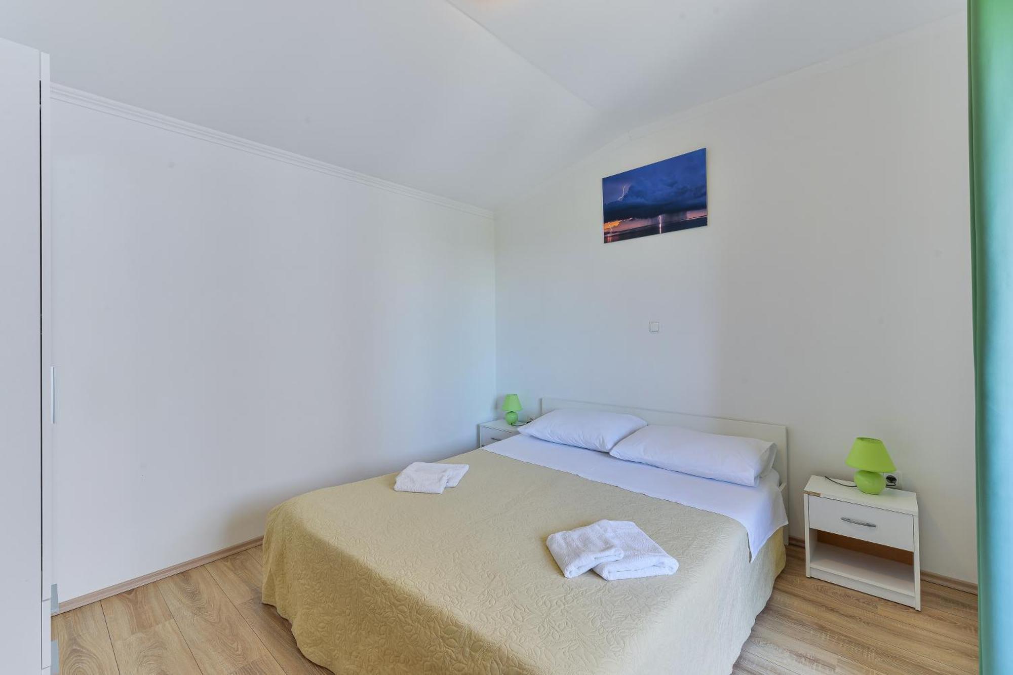 Apartments By The Sea Nin, Zadar - 13172 Rom bilde