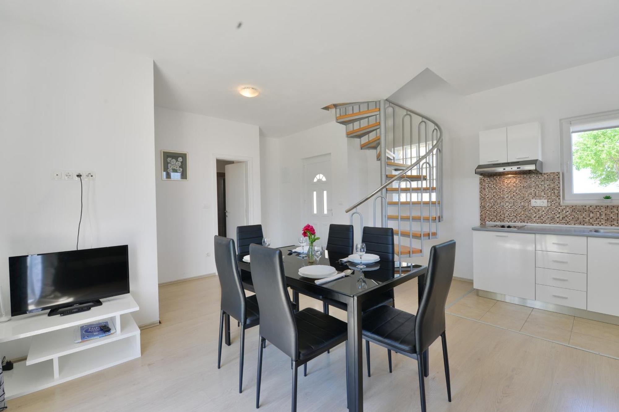 Apartments By The Sea Nin, Zadar - 13172 Rom bilde